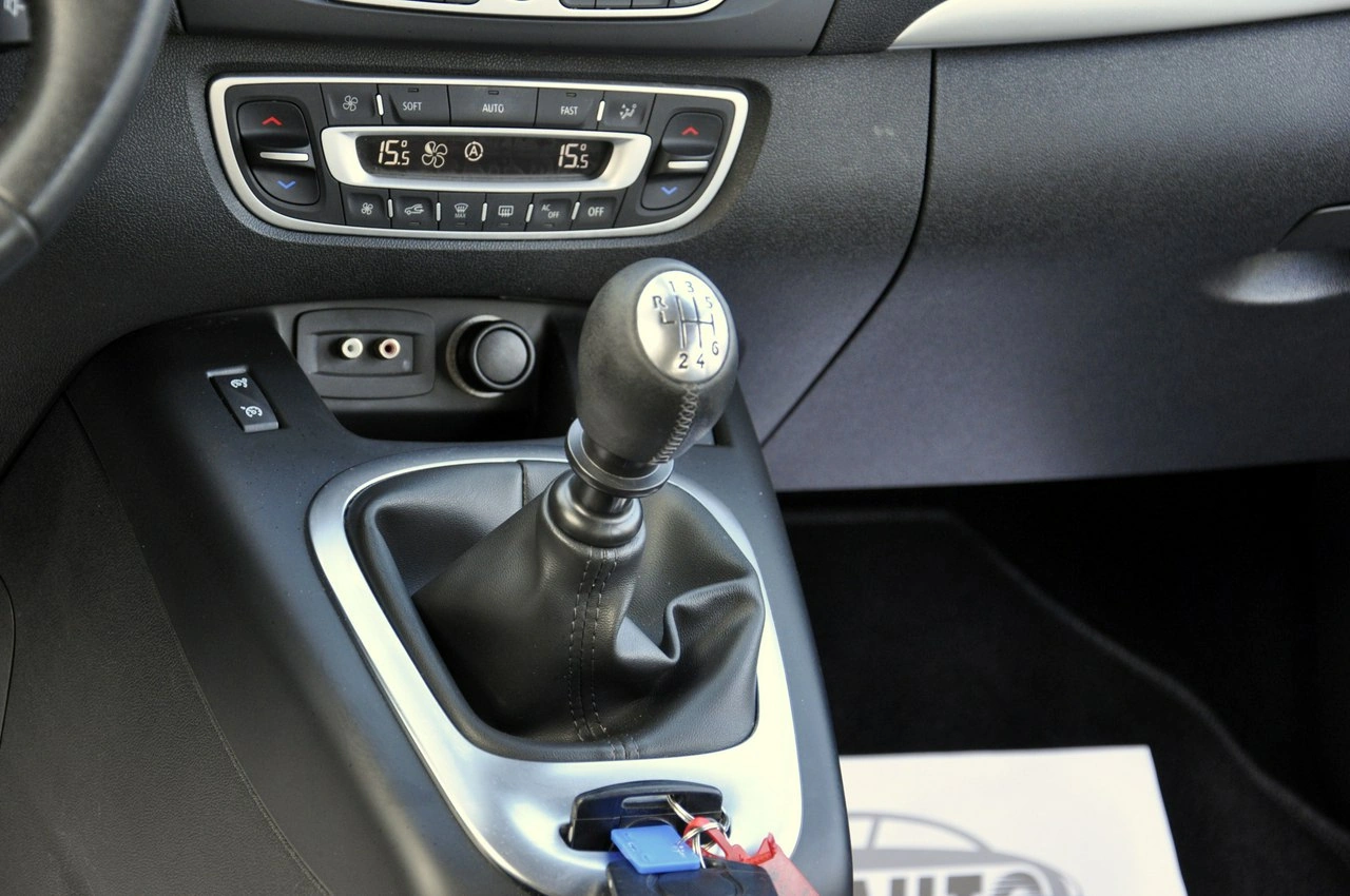 Renault Grand Scenic - Zdjęcie 5