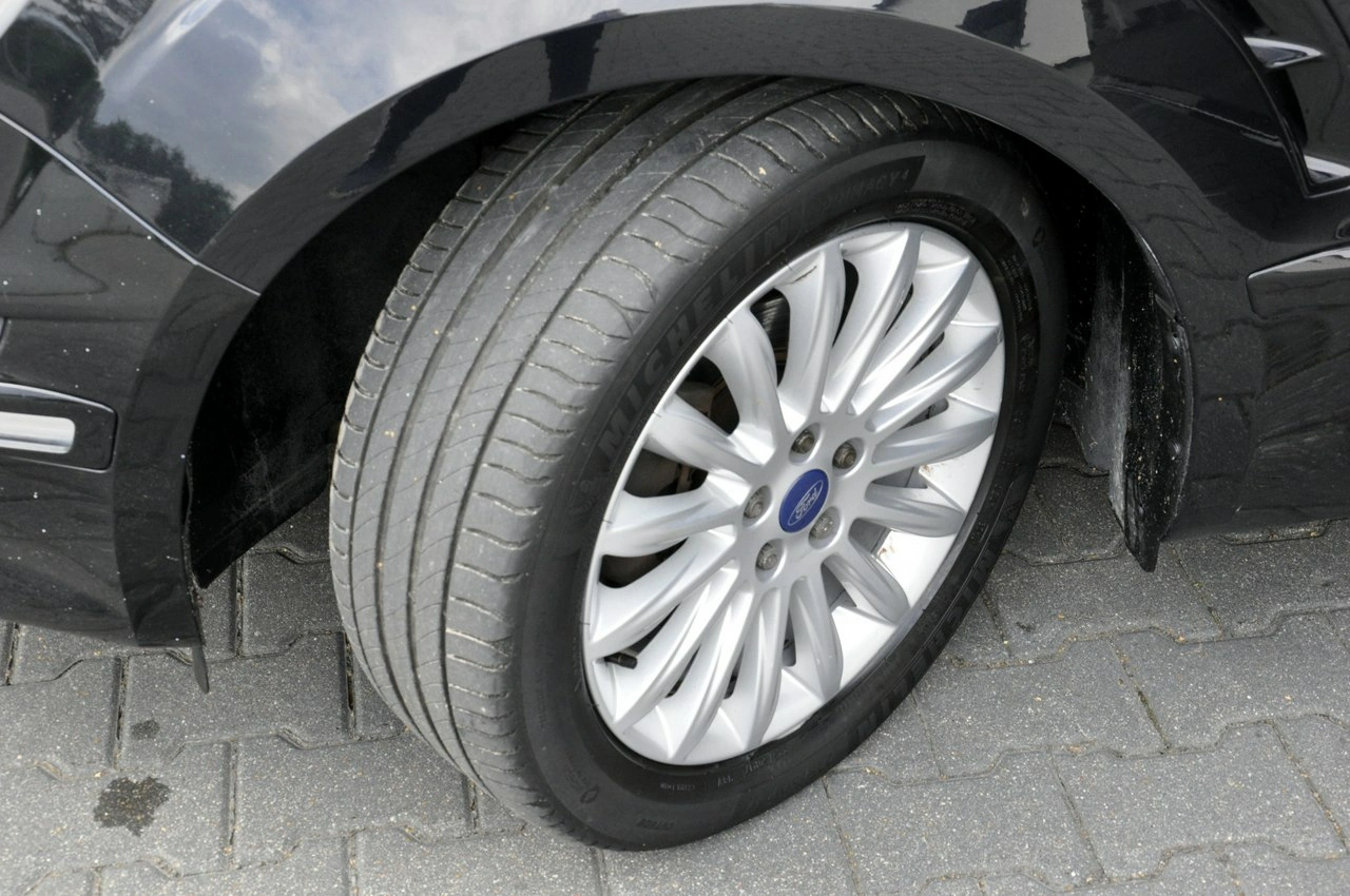 Ford S-Max - Zdjęcie 8