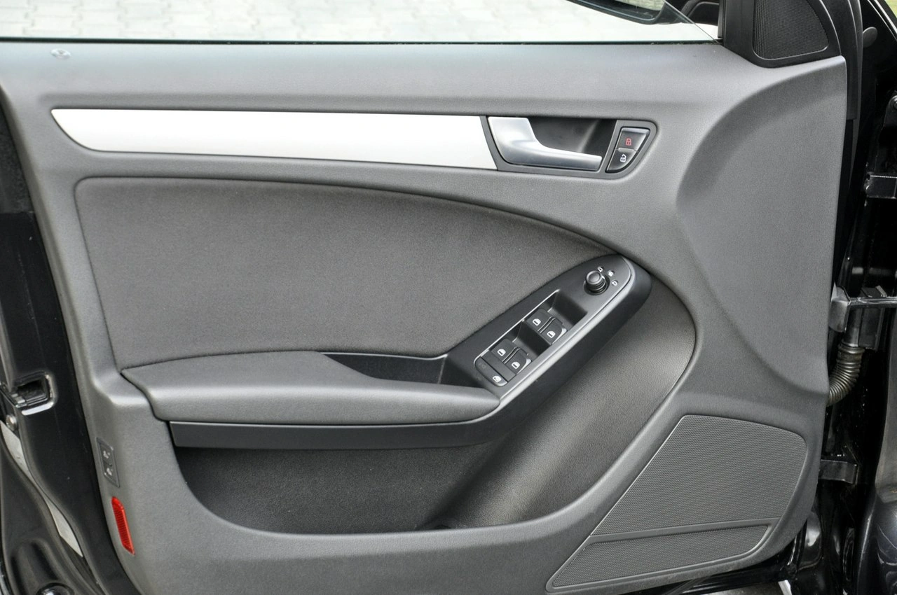 Audi A4 - Zdjęcie 38