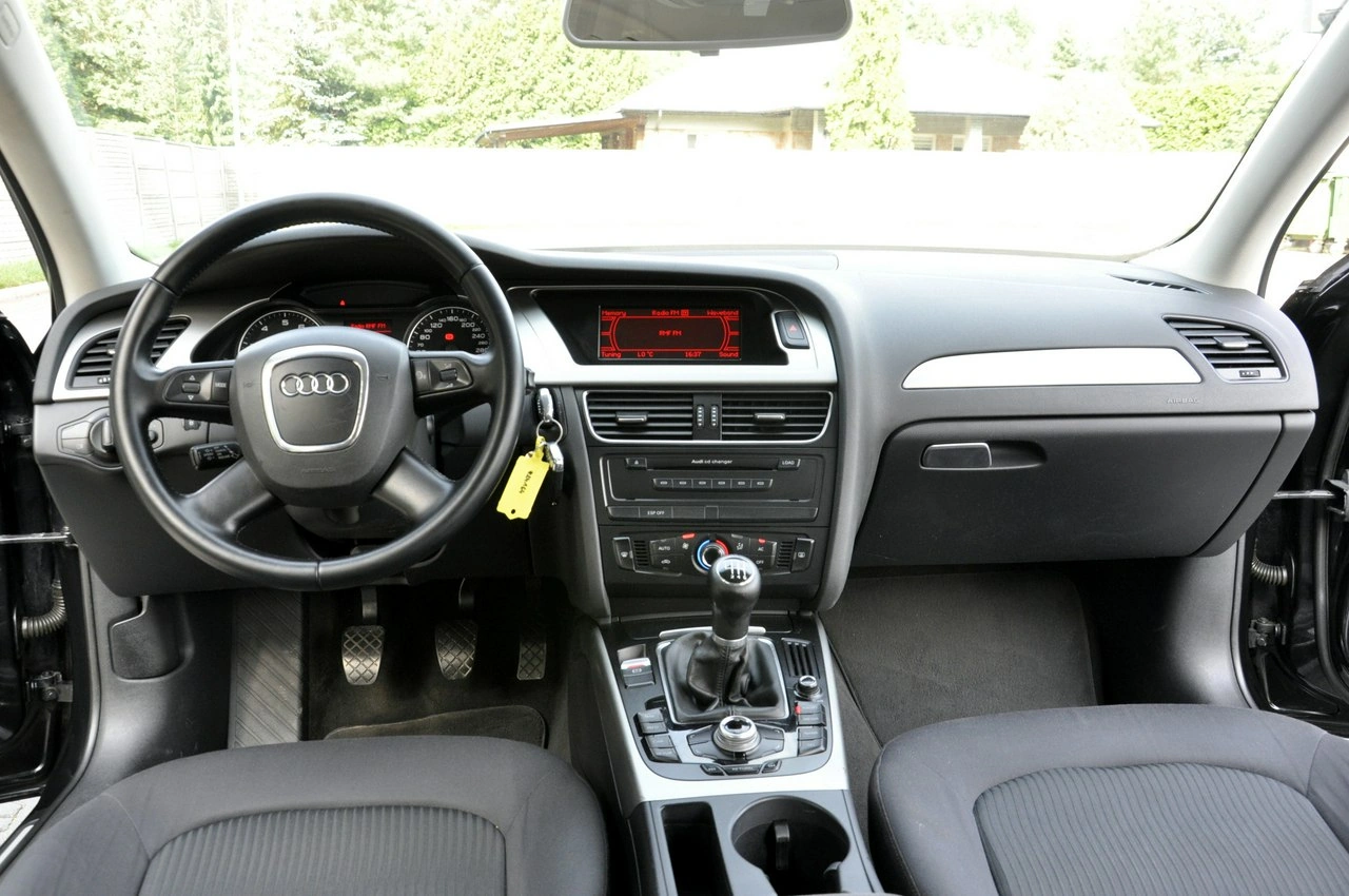Audi A4 - Zdjęcie 4