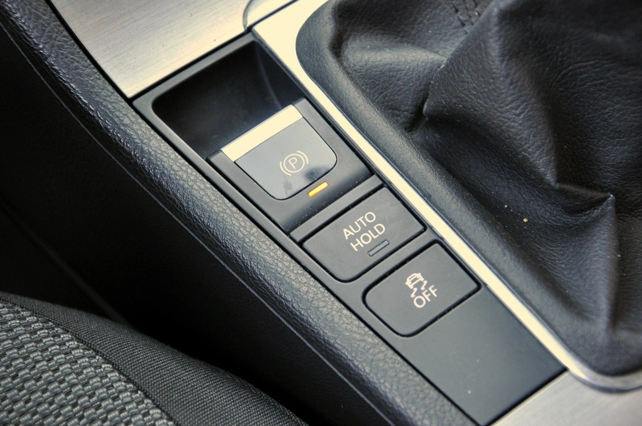 Volkswagen Passat - Zdjęcie 12