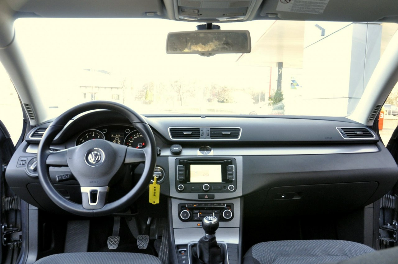 Volkswagen Passat - Zdjęcie 4