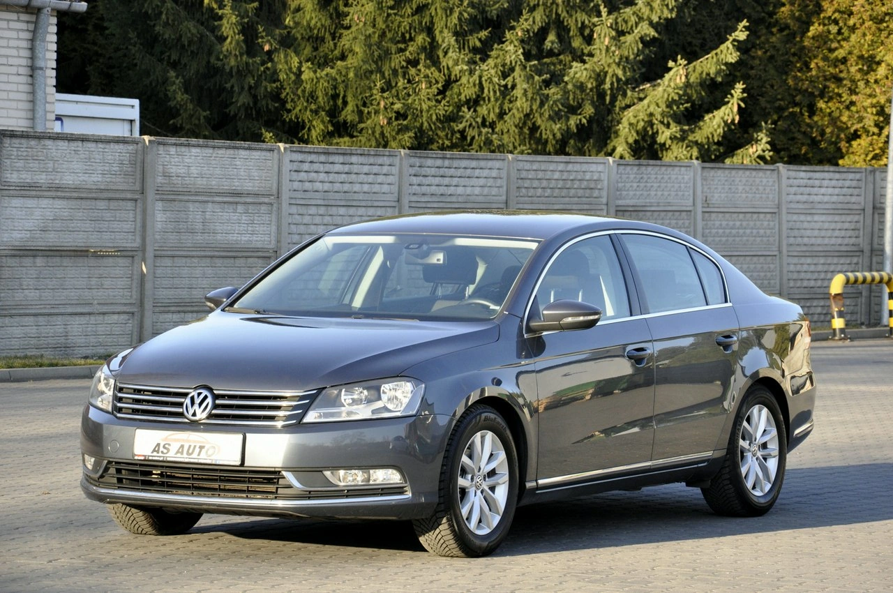 Volkswagen Passat - Zdjęcie 19