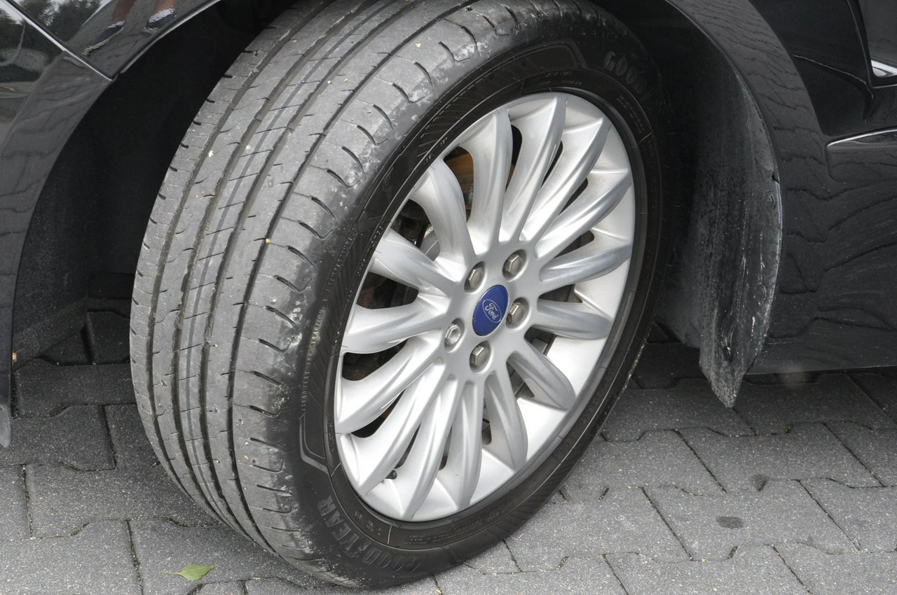 Ford S-Max - Zdjęcie 12