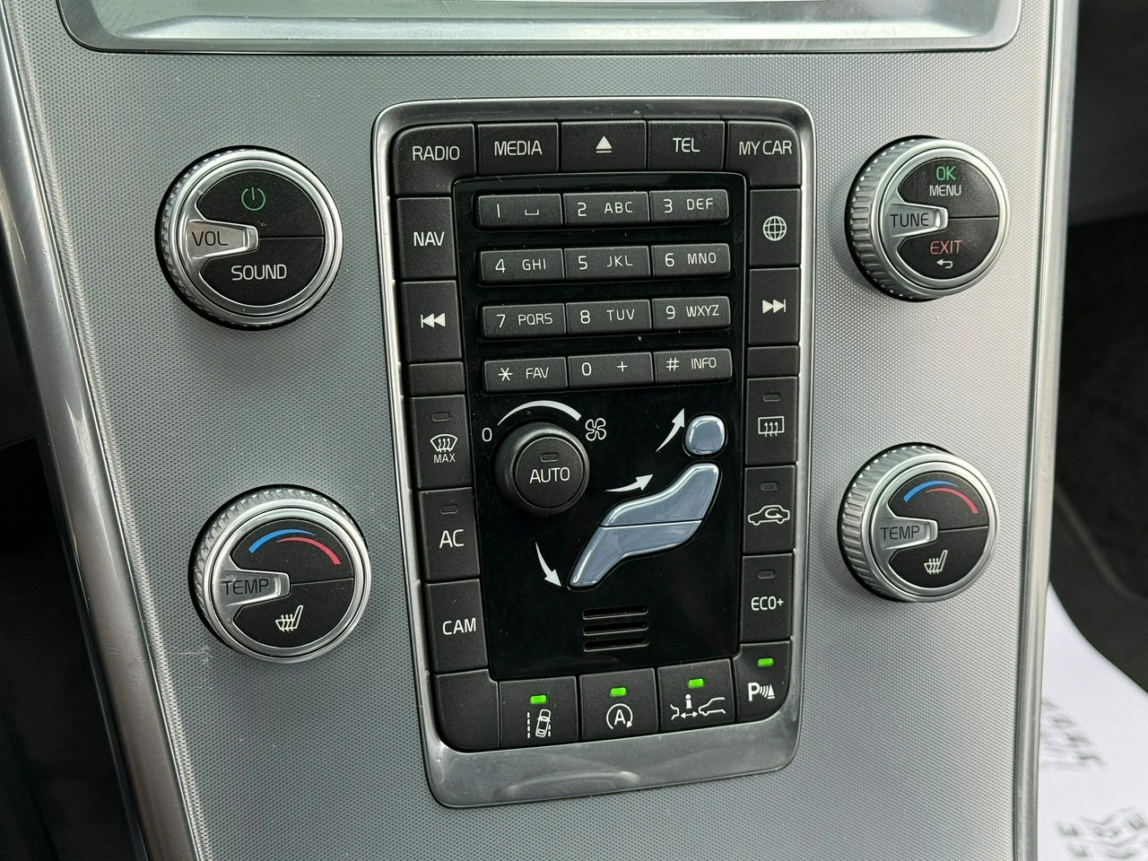 Volvo XC 60 - Zdjęcie 5