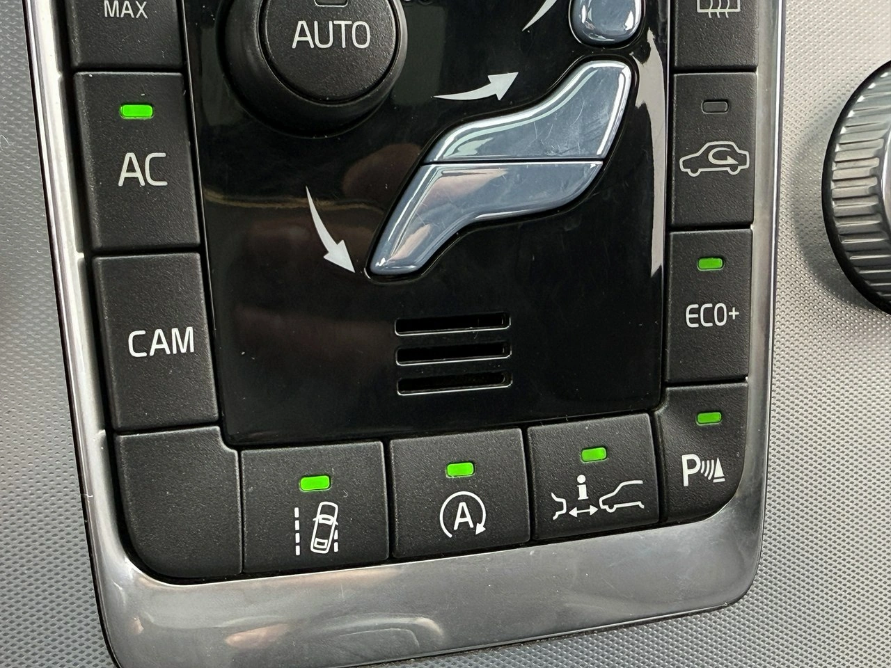 Volvo XC 60 - Zdjęcie 7