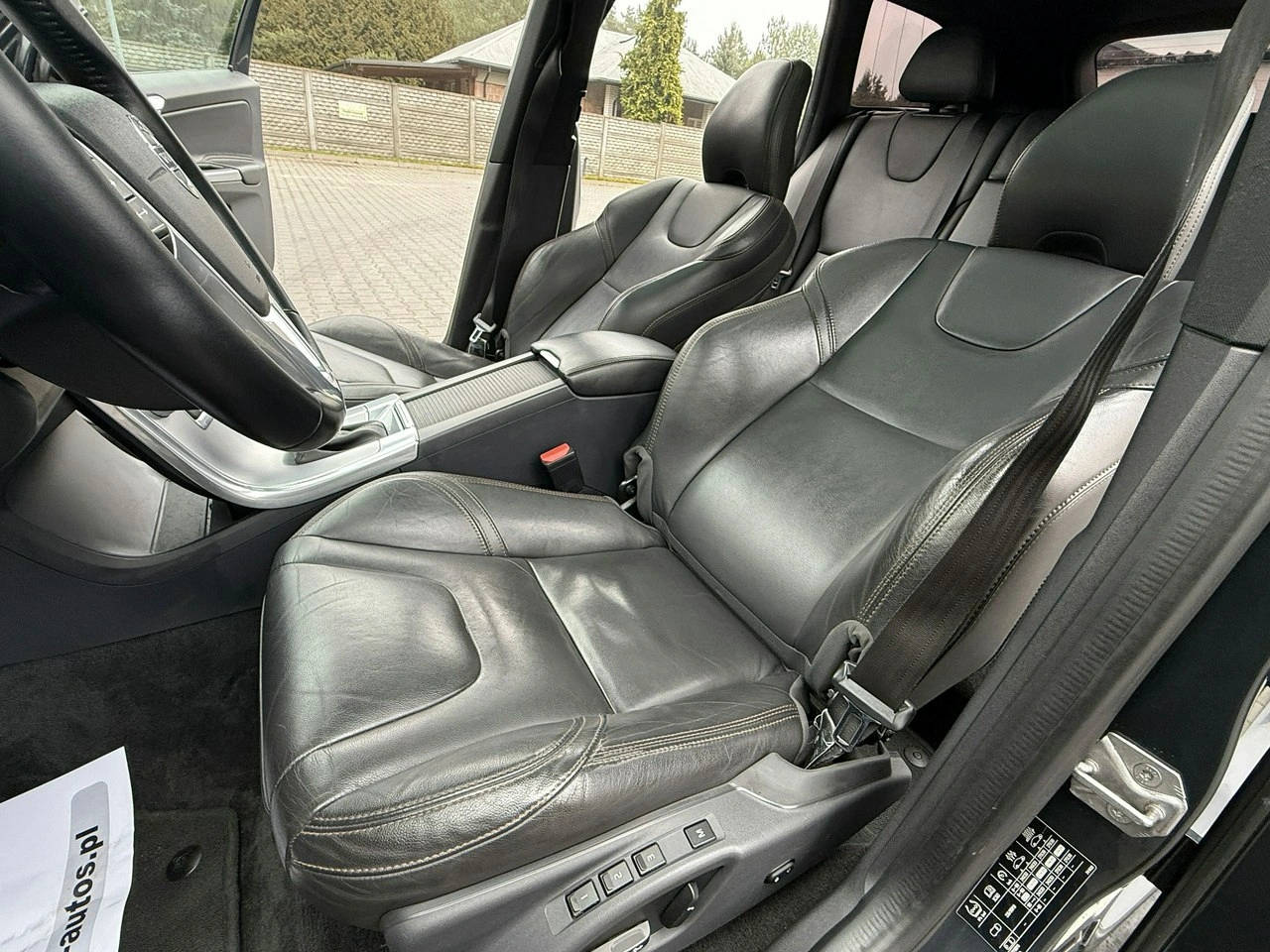 Volvo XC 60 - Zdjęcie 14