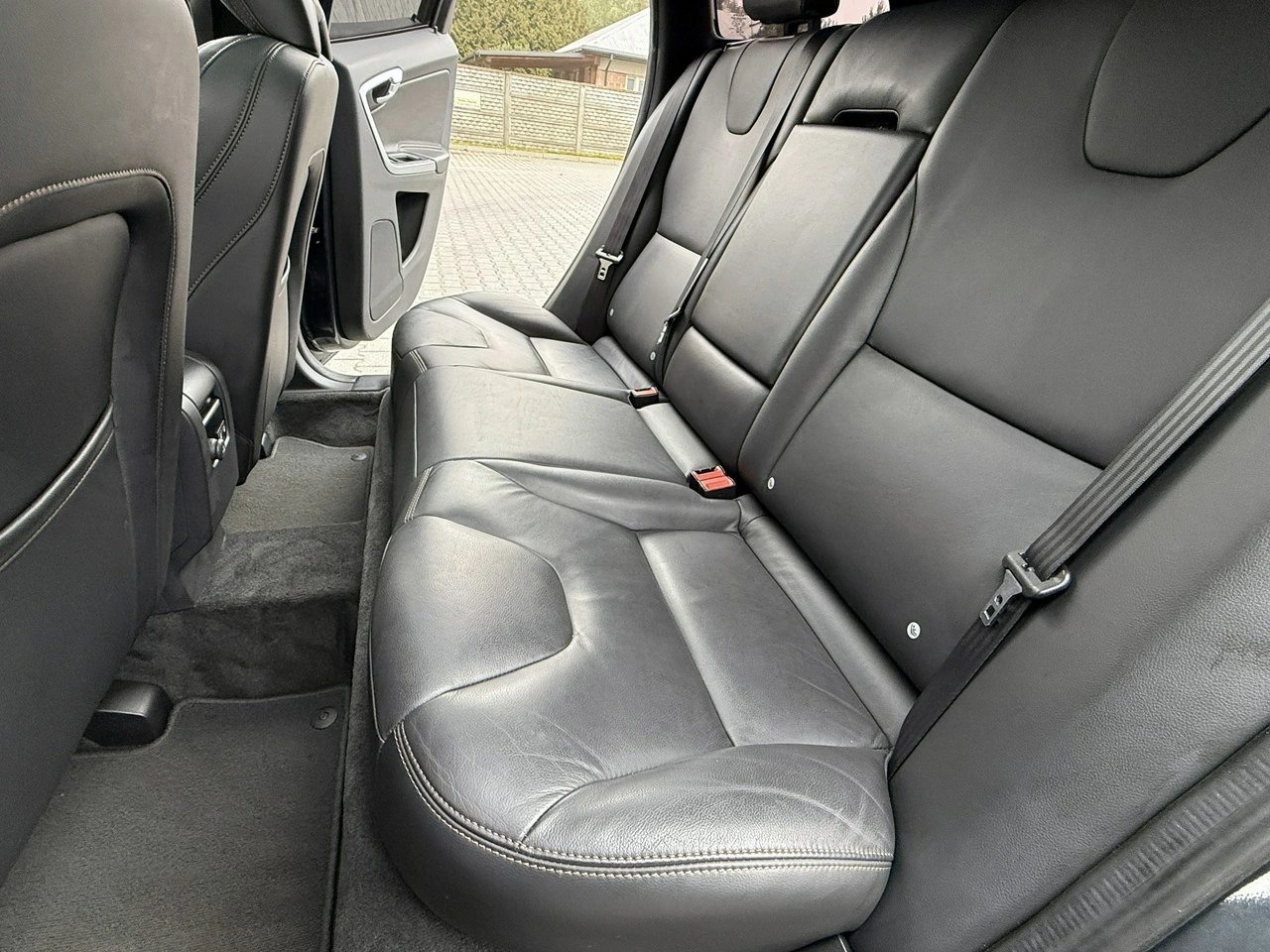 Volvo XC 60 - Zdjęcie 15