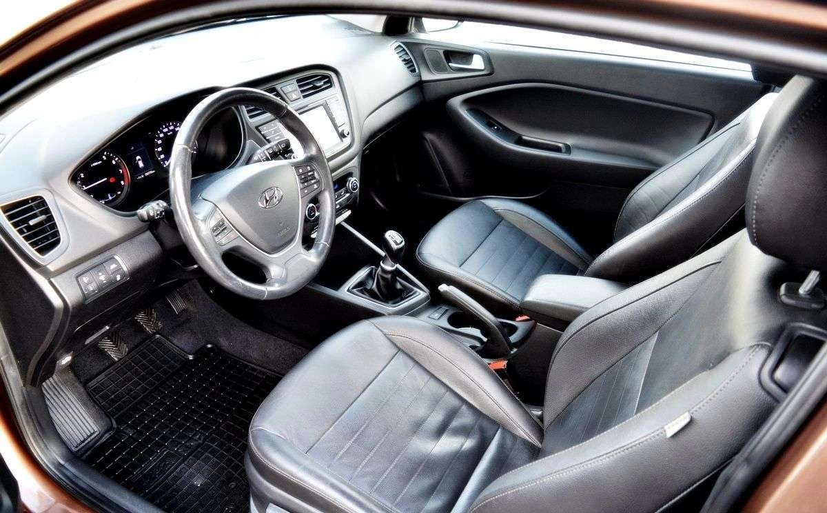 Hyundai i20 - Zdjęcie 9