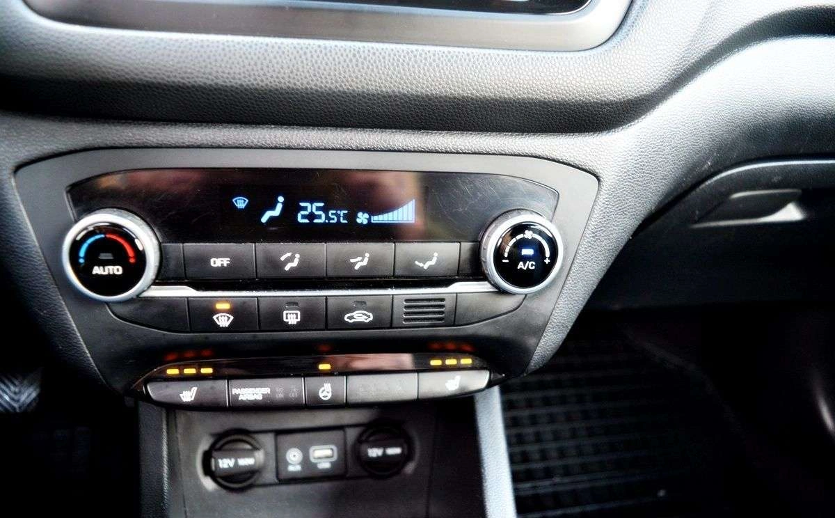 Hyundai i20 - Zdjęcie 15