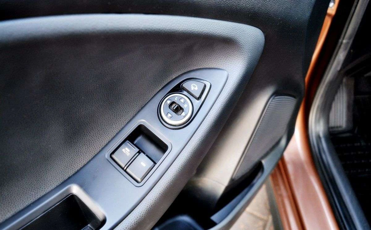 Hyundai i20 - Zdjęcie 16