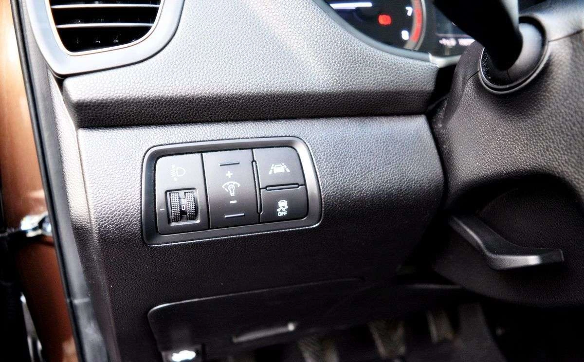 Hyundai i20 - Zdjęcie 24