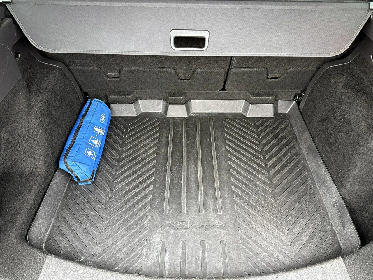 Ford Kuga - Zdjęcie 14