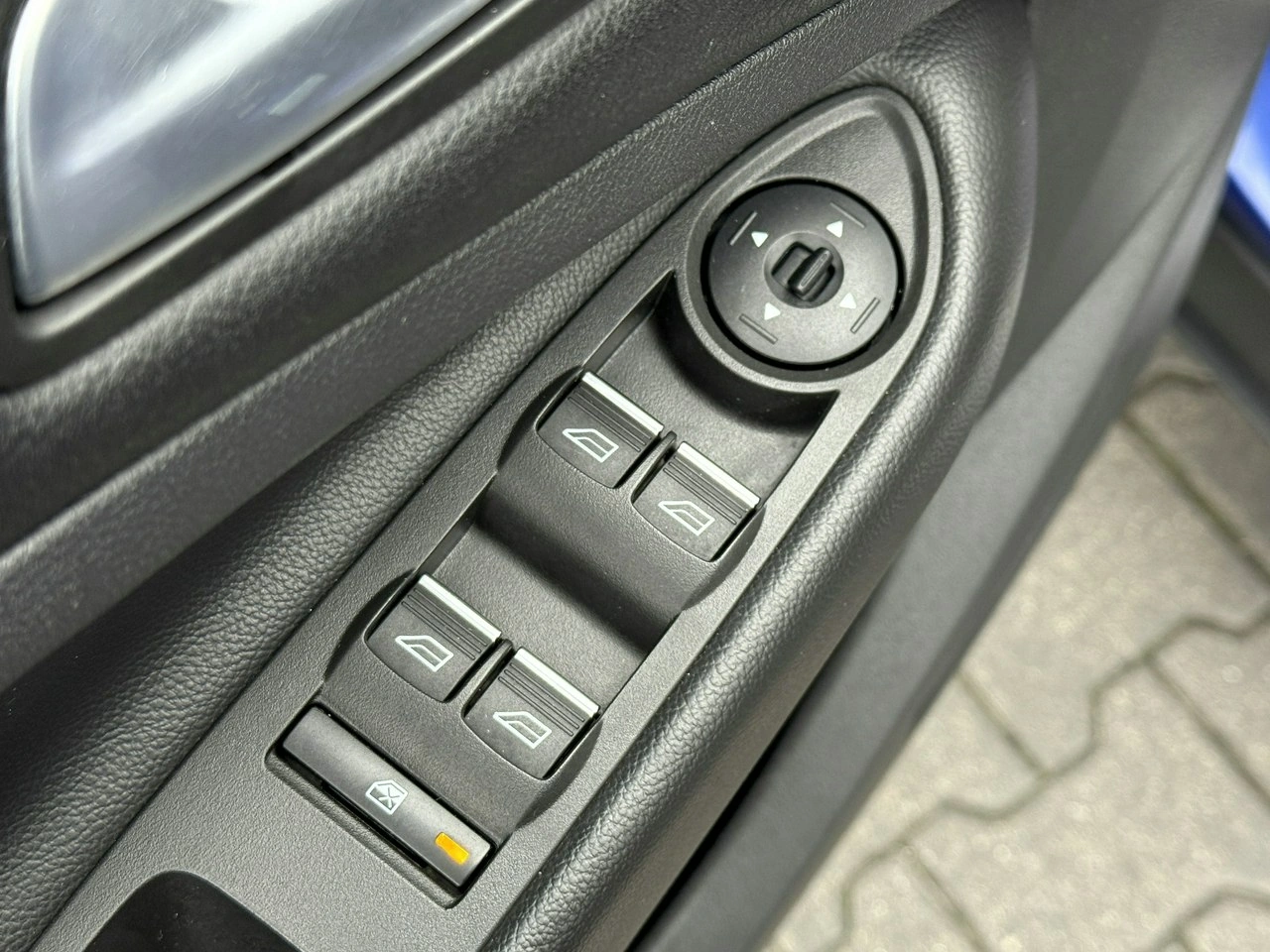 Ford Kuga - Zdjęcie 6