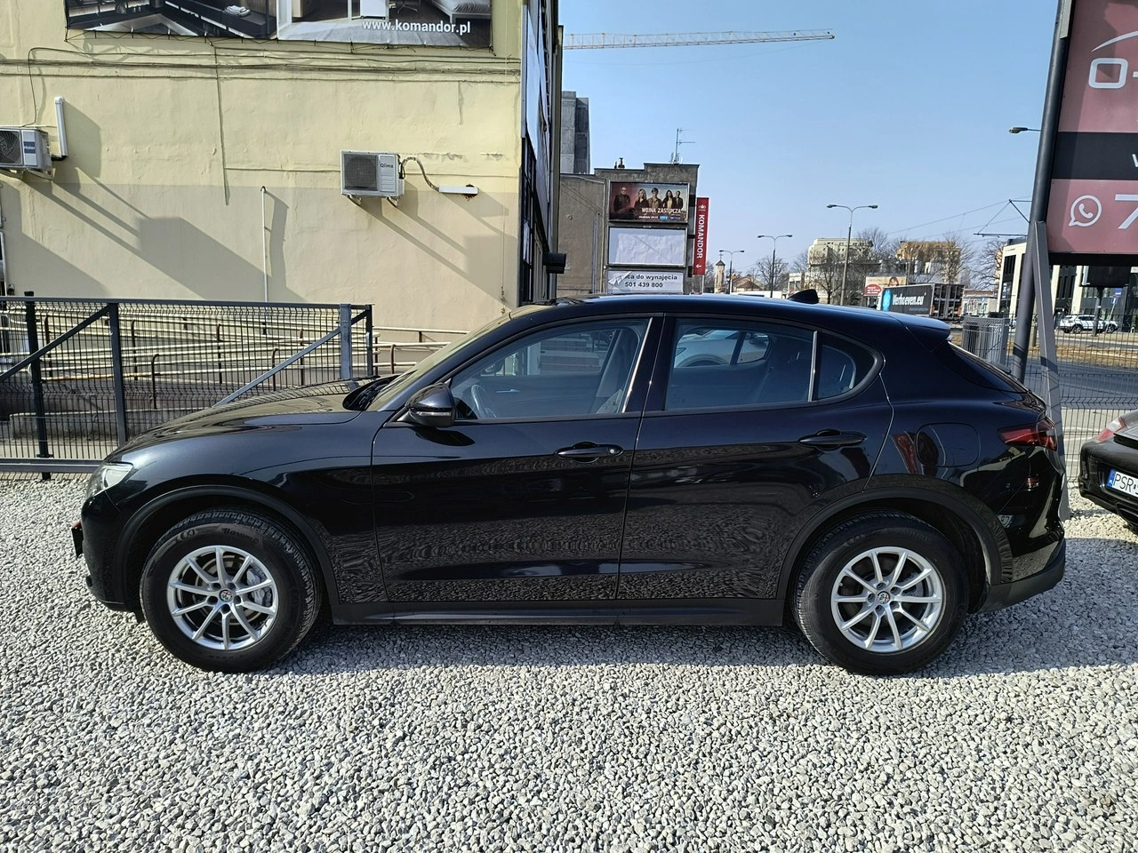 Alfa Romeo Stelvio - Zdjęcie 9
