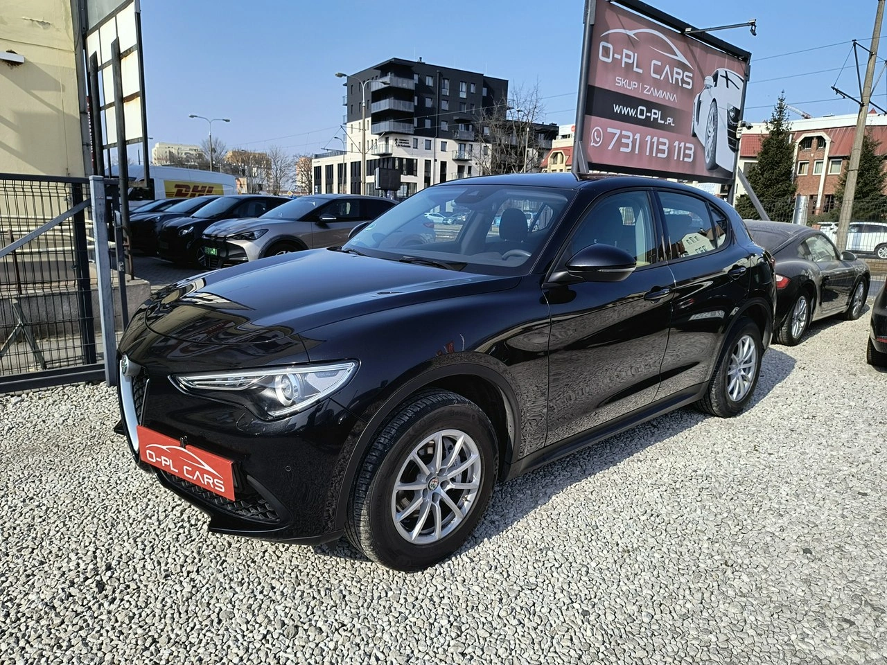Alfa Romeo Stelvio - Zdjęcie 10