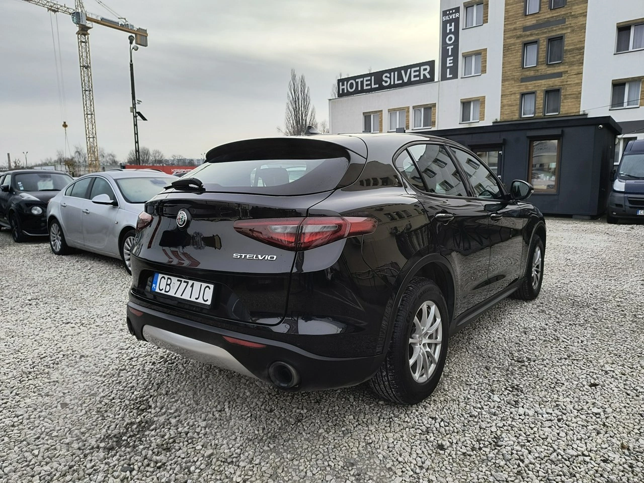 Alfa Romeo Stelvio - Zdjęcie 3