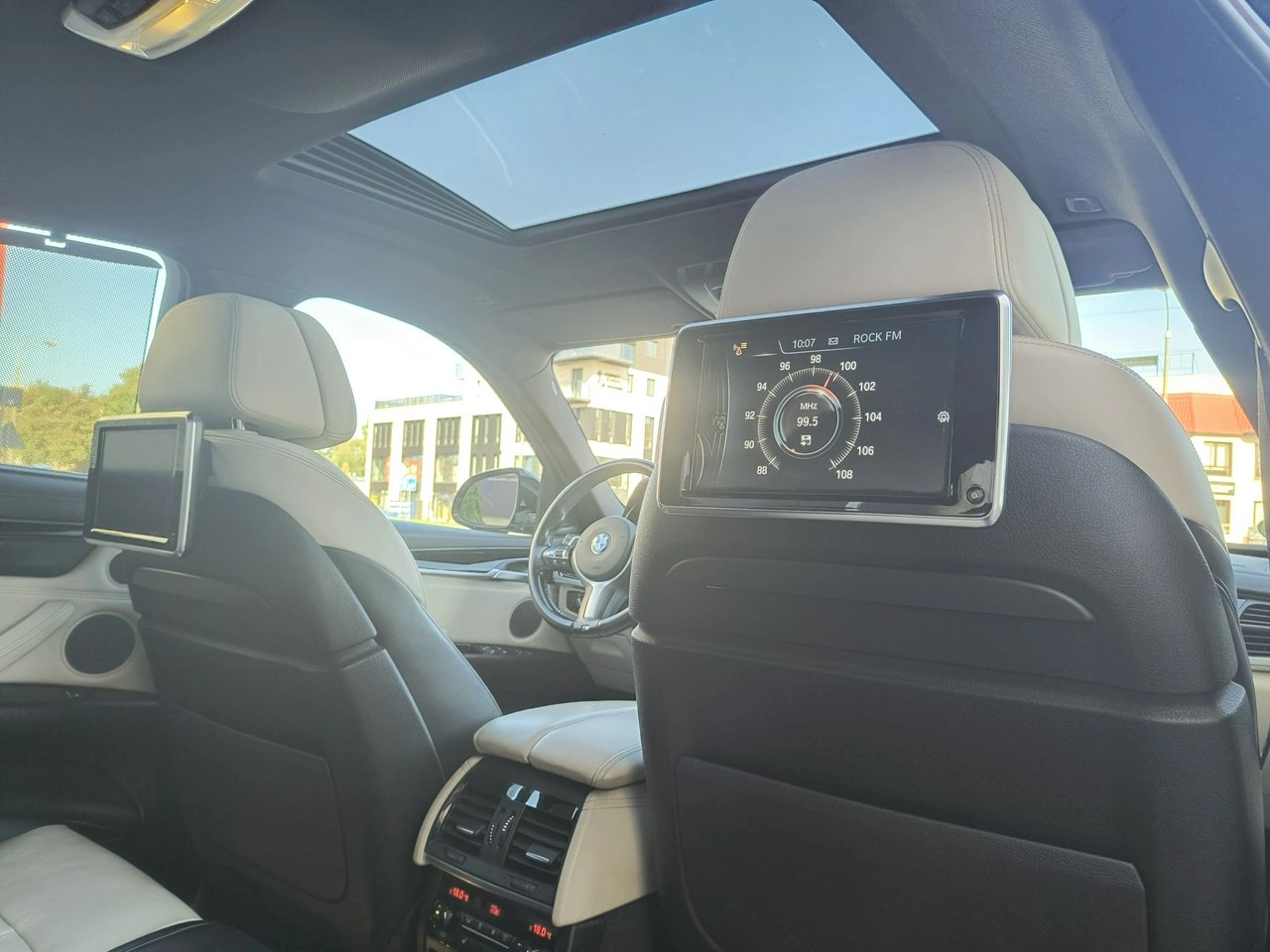 BMW X6 M50 - Zdjęcie 18