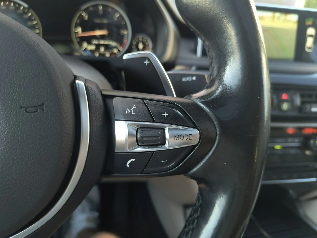 BMW X6 M50 - Zdjęcie 23