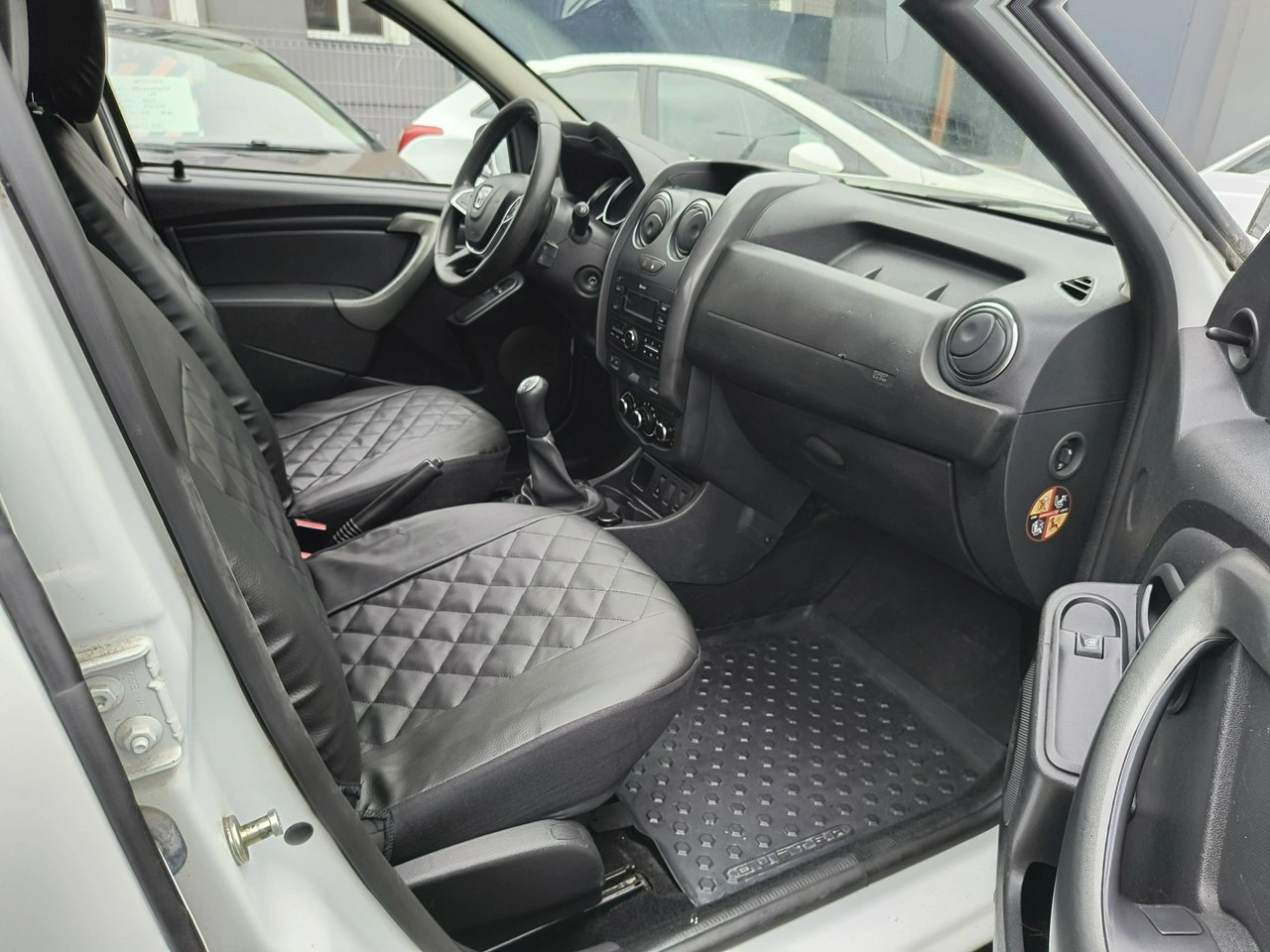 Dacia Duster - Zdjęcie 9