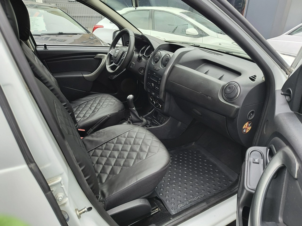 Dacia Duster - Zdjęcie 10