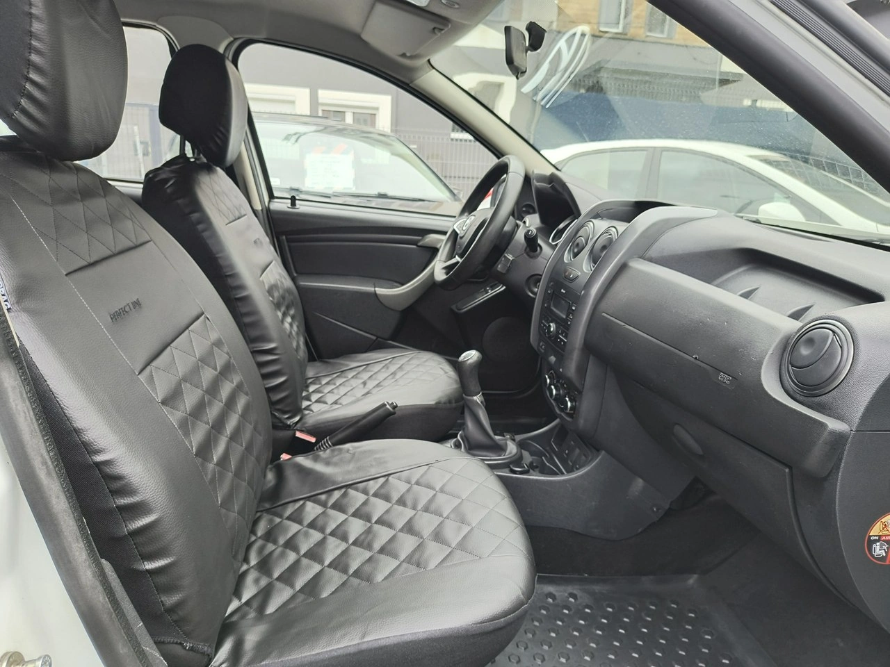 Dacia Duster - Zdjęcie 11