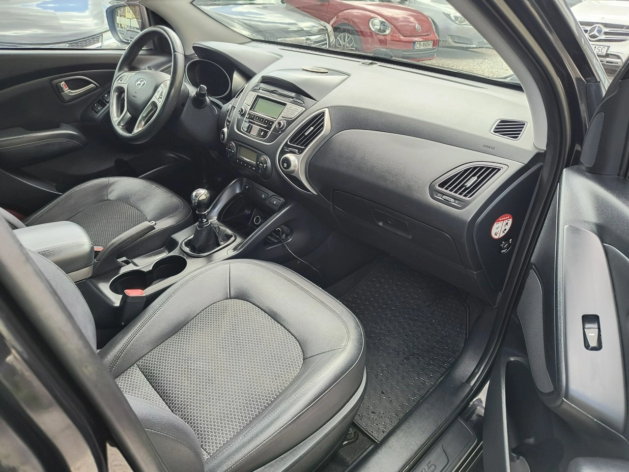 Hyundai ix35 - Zdjęcie 14