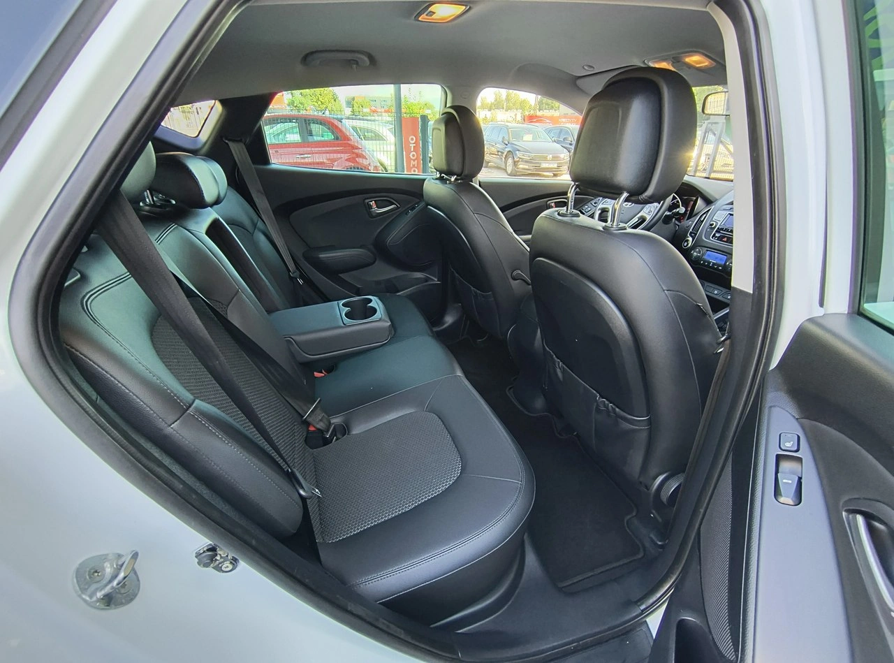 Hyundai ix35 - Zdjęcie 12