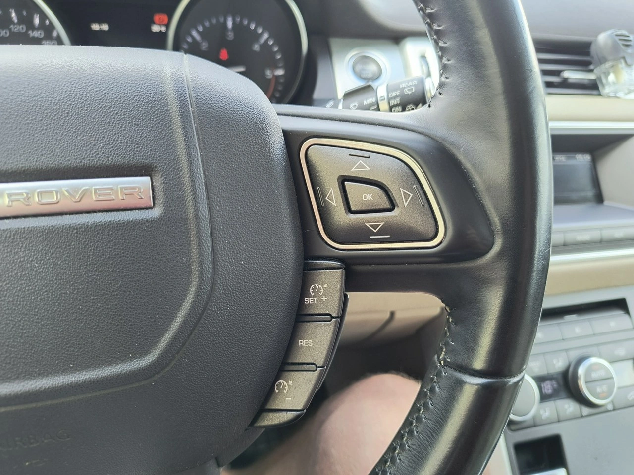 Land Rover Range Rover Evoque - Zdjęcie 23