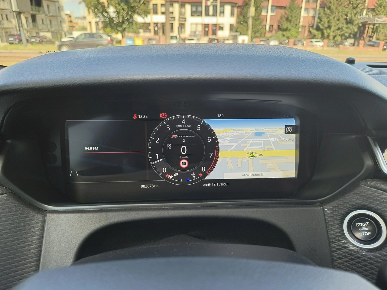 Land Rover Range Rover Velar - Zdjęcie 20