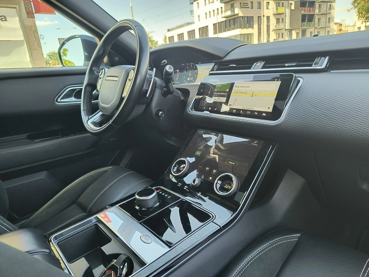 Land Rover Range Rover Velar - Zdjęcie 25