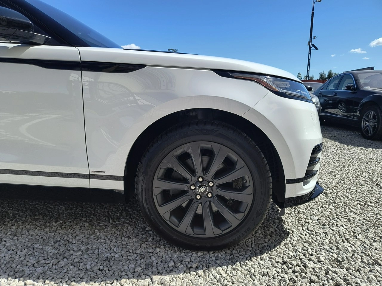 Land Rover Range Rover Velar - Zdjęcie 30