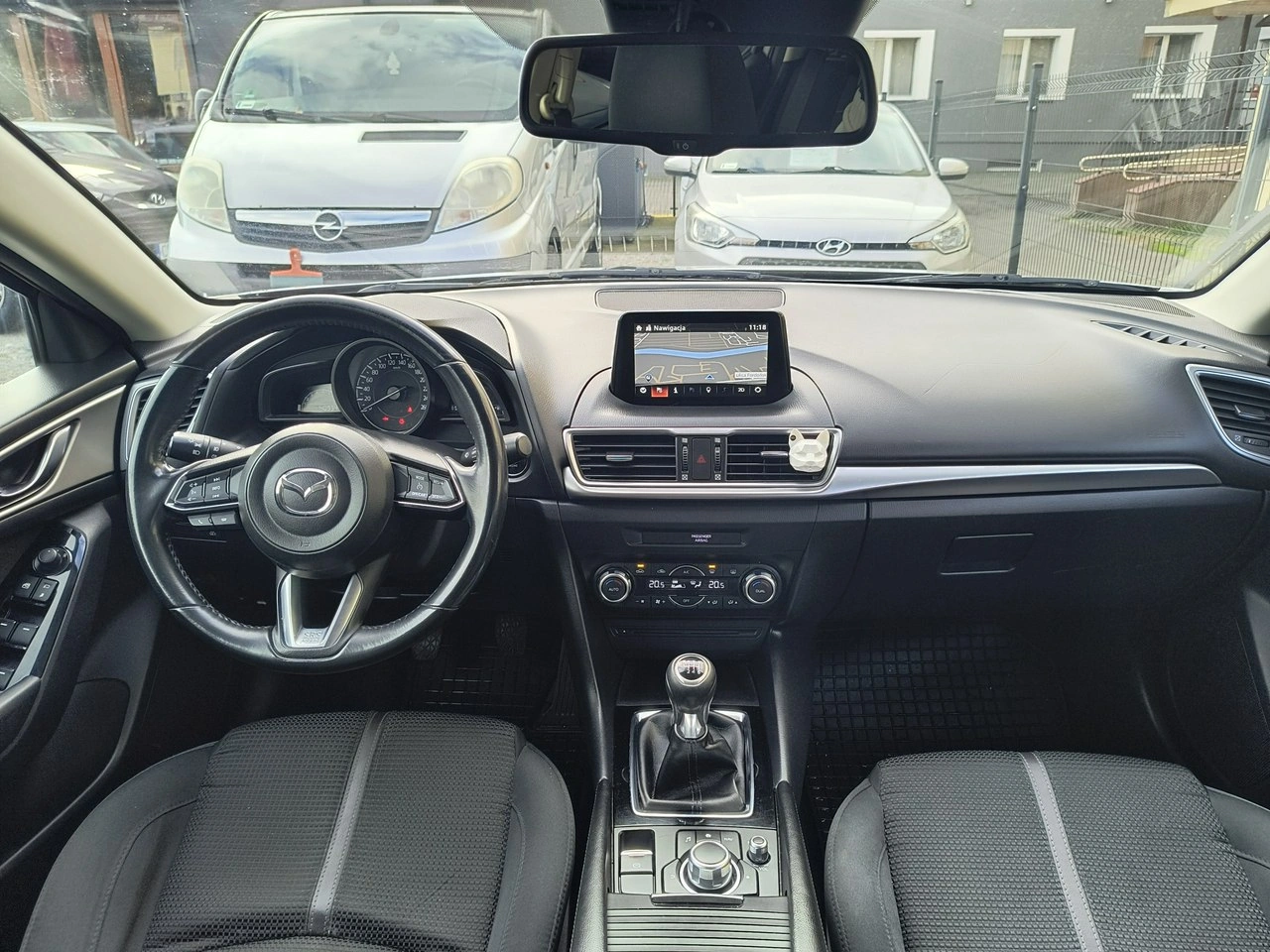 Mazda 3 - Zdjęcie 13