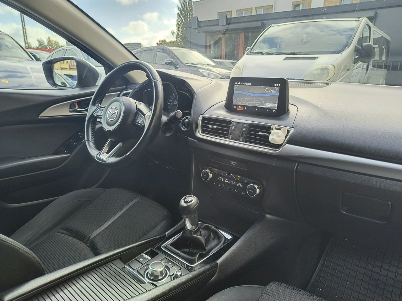 Mazda 3 - Zdjęcie 16