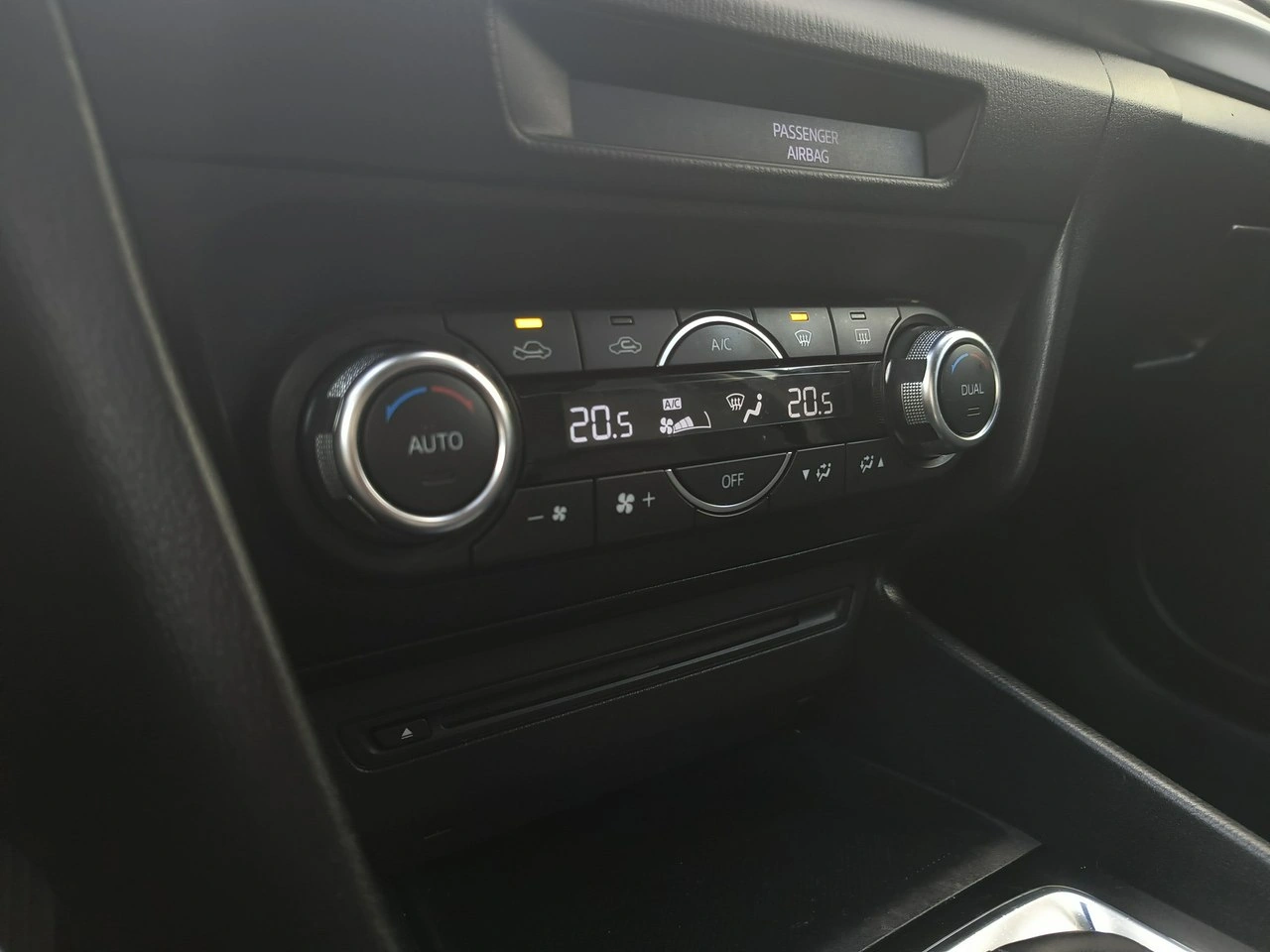 Mazda 3 - Zdjęcie 19