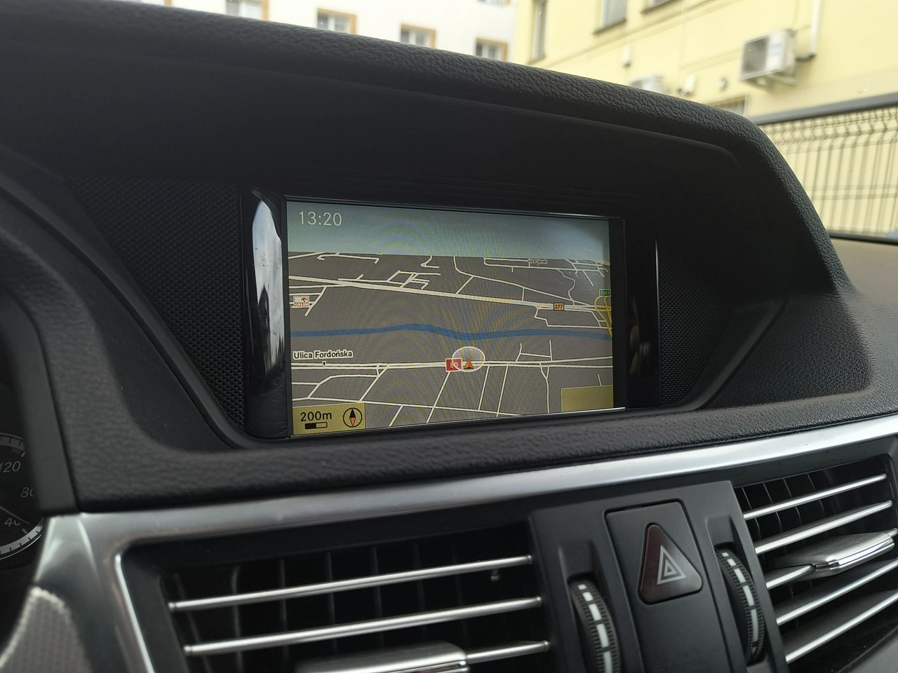 Mercedes E 350 - Zdjęcie 20