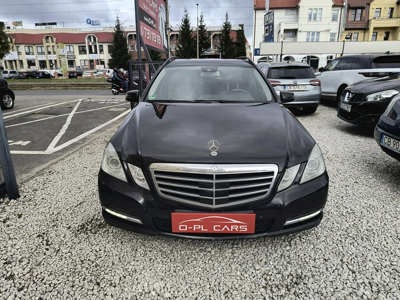 Mercedes E 350 - Zdjęcie 1
