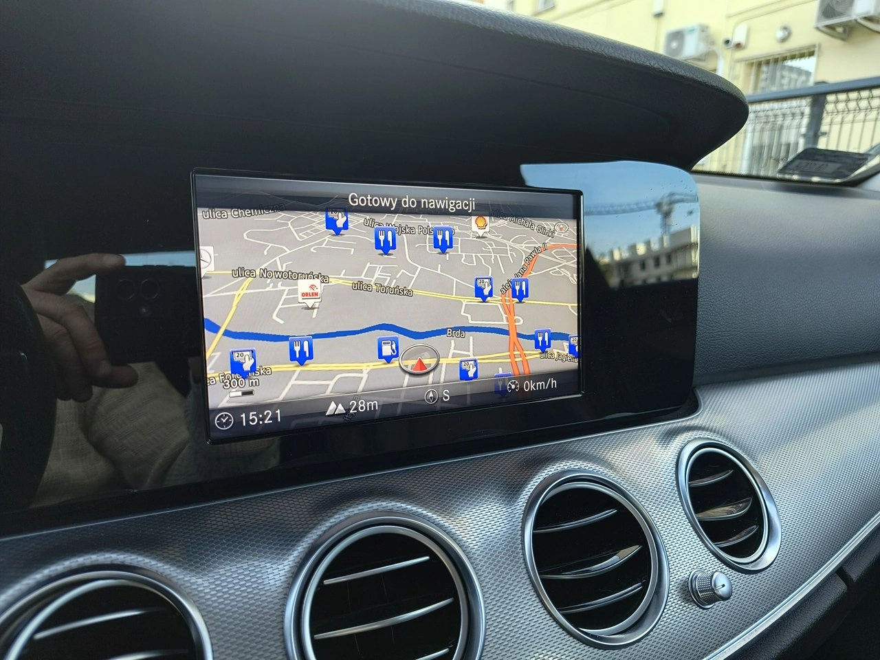 Mercedes E 400 - Zdjęcie 18