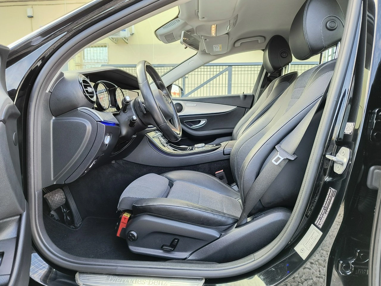 Mercedes E 400 - Zdjęcie 7