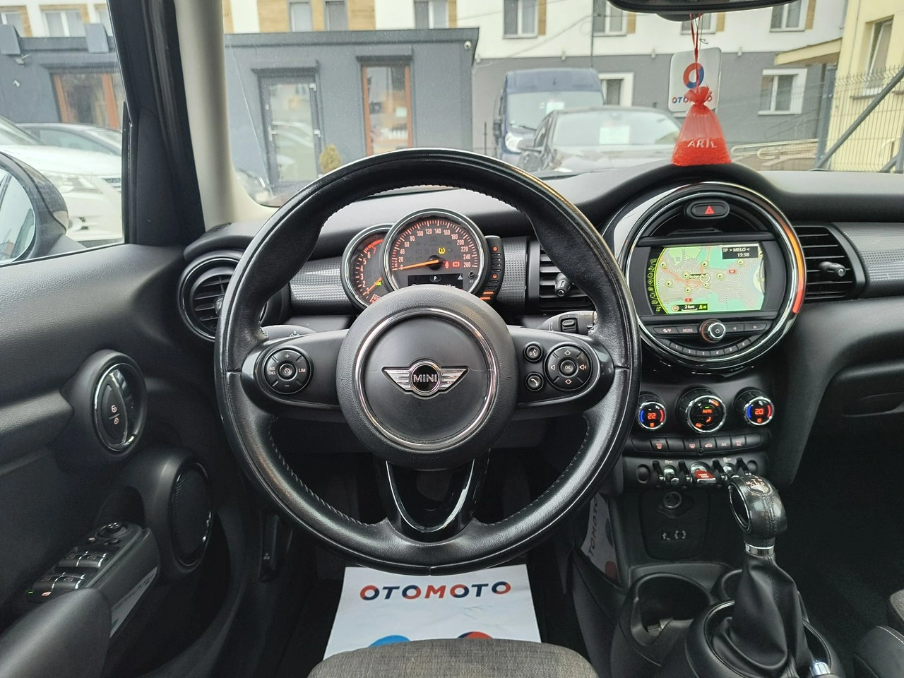 MINI Cooper - Zdjęcie 12