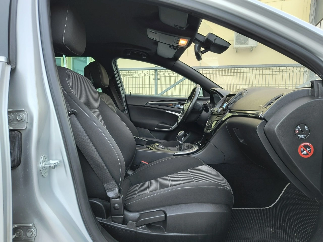 Opel Insignia - Zdjęcie 13