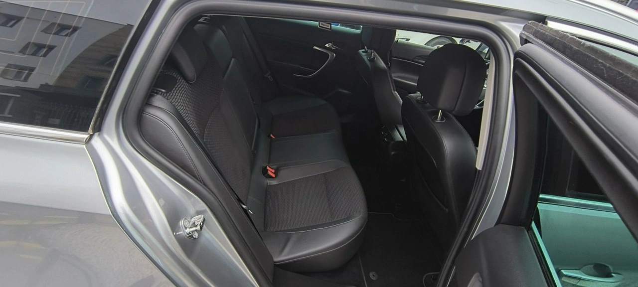 Opel Insignia - Zdjęcie 12