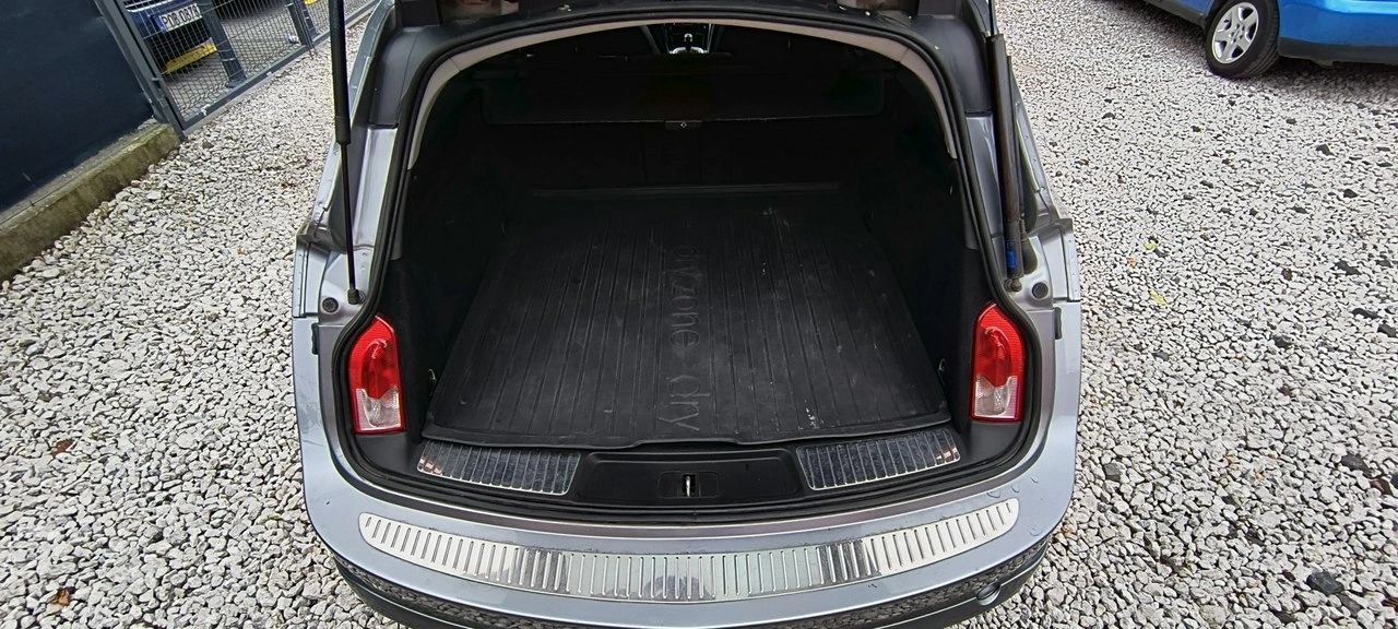 Opel Insignia - Zdjęcie 24