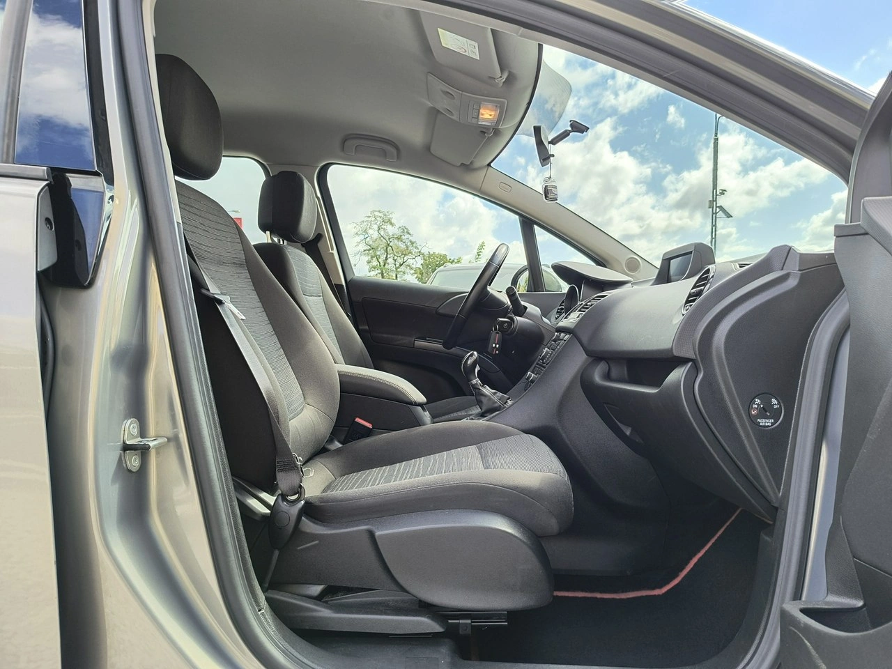 Opel Meriva - Zdjęcie 13