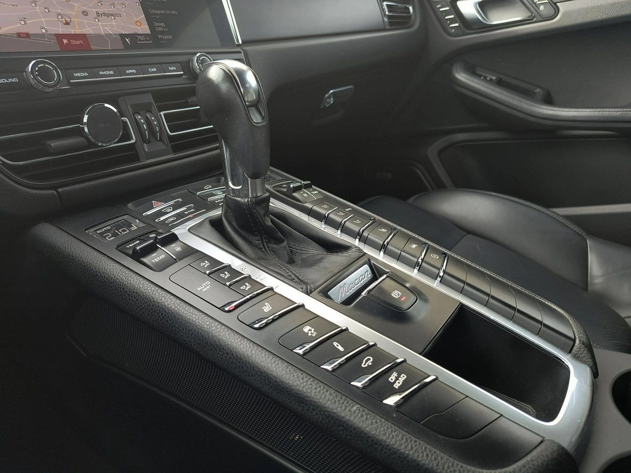 Porsche Macan - Zdjęcie 20