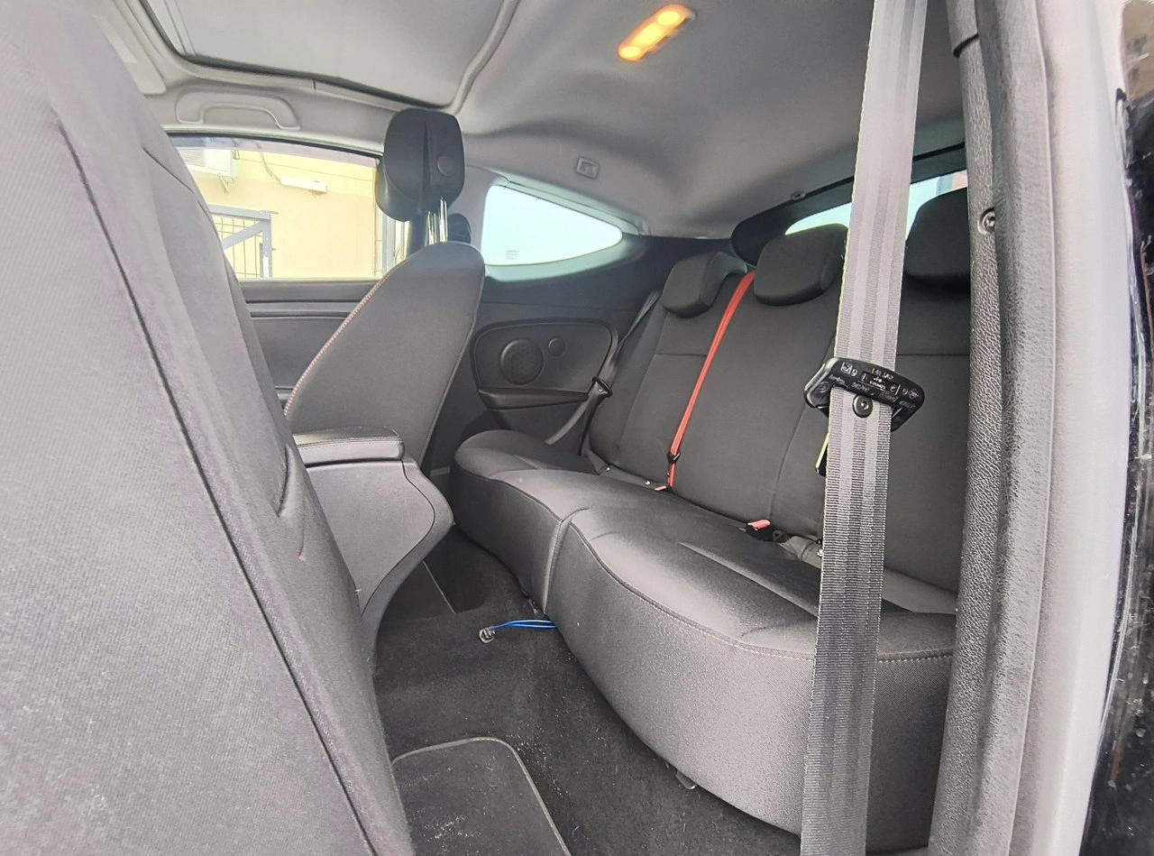 Renault Megane - Zdjęcie 9