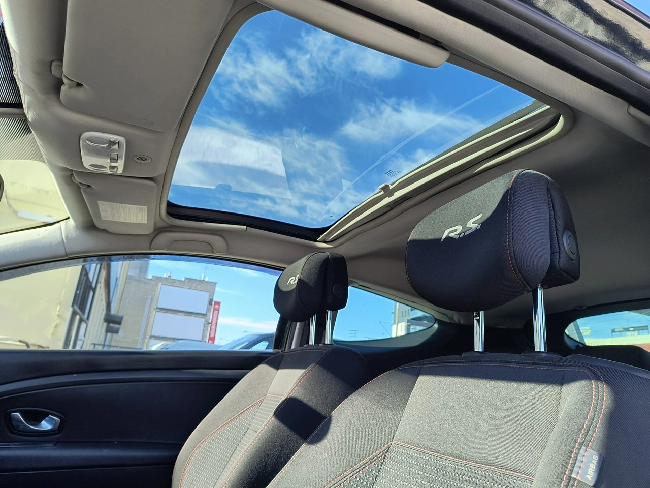 Renault Megane - Zdjęcie 12