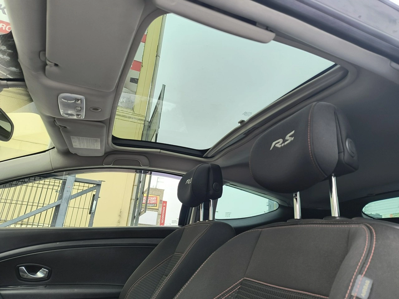 Renault Megane - Zdjęcie 15