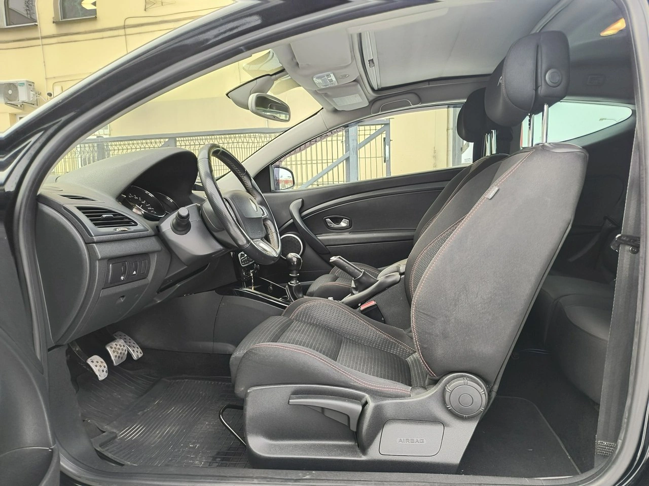 Renault Megane - Zdjęcie 7