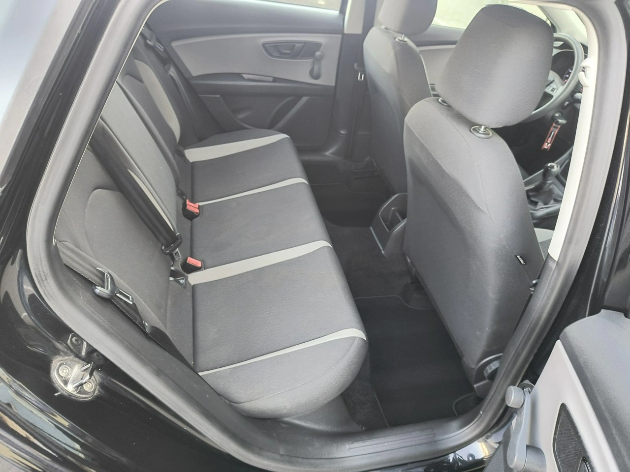 Seat Leon - Zdjęcie 12